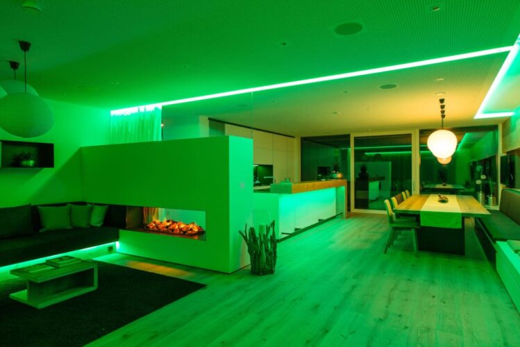 Loxone Dimmer green Sterowanie smart oświetleniem RGBW